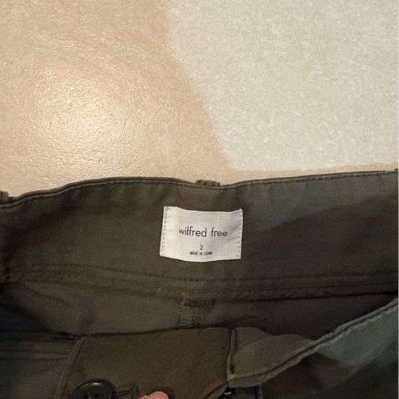 Aritzia Wilfred Free Modern Utility Pants - Olive Green - Size 2 minimalist - Picture 3 of 5